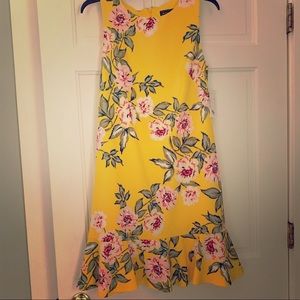 Jessica Howard NWT Yellow Floral Dress